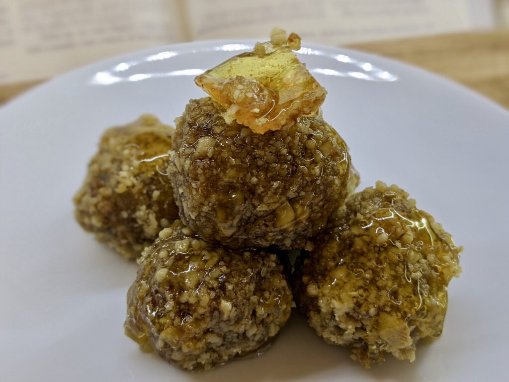 Meal 89 - Bouchées aux Dattes - Date and Walnut Balls
